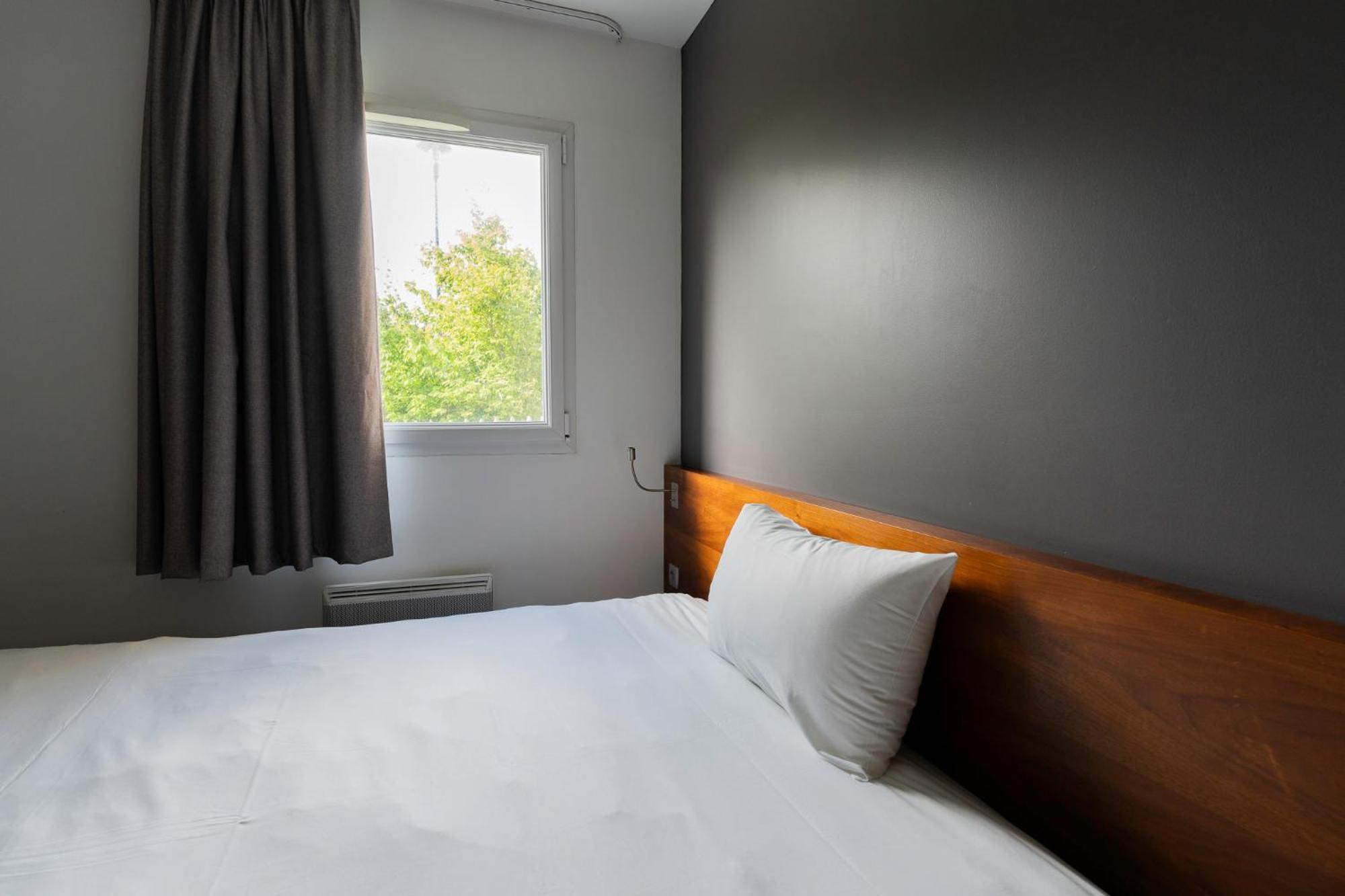Sure Hotel By Best Western Guerande Exterior photo